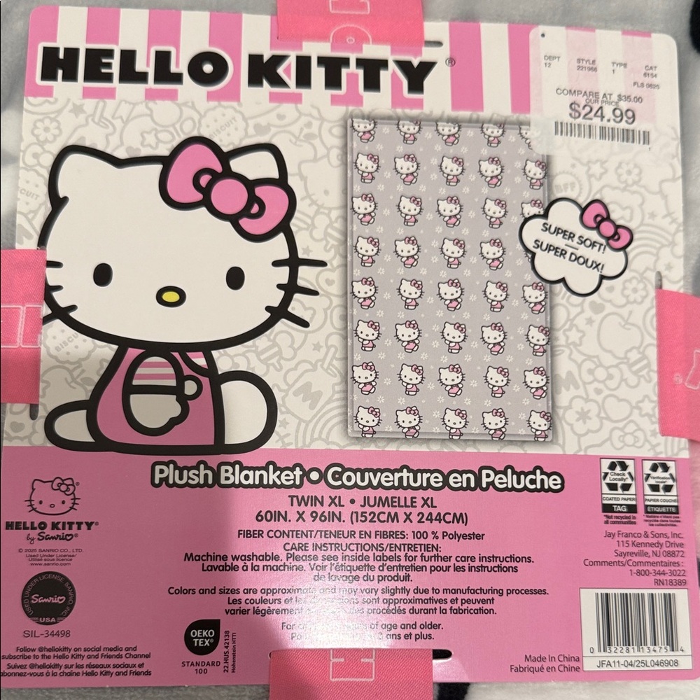 Hello Kitty Pink and Gray Plush Blanket - Picture 4 of 5